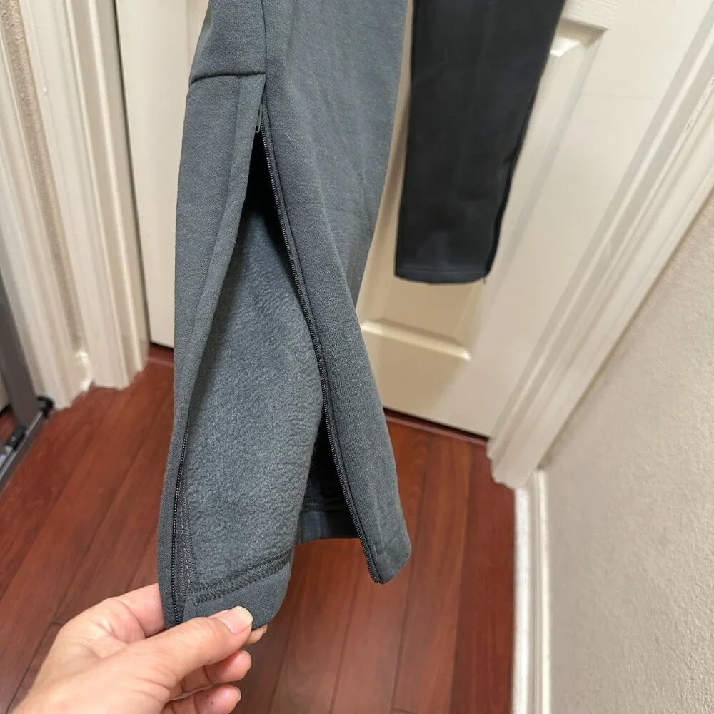 Adidas Men's Fleece Tapered Jogger Pant Size L Grey Drawstring Zippered Leg NEW